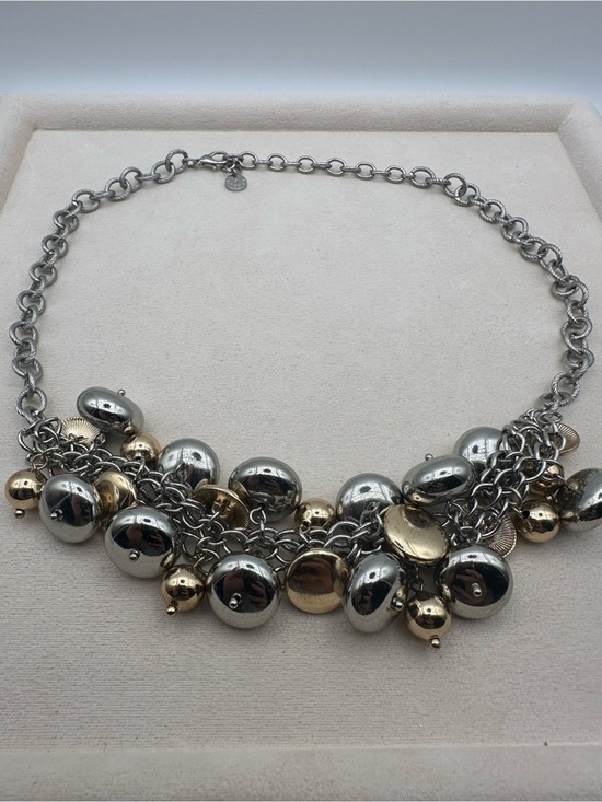 Jewelry - Vintage Silver and Gold Tone Cluster Bib Necklace Mixed Metal Chunky Chain